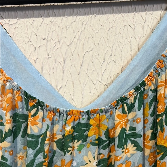 Lush Tropical Floral Spaghetti Strap Maxi Dress size small - Picture 5 of 15